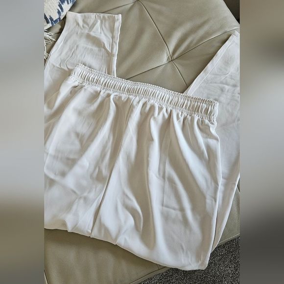 Melloday cream color pants - Picture 3 of 8